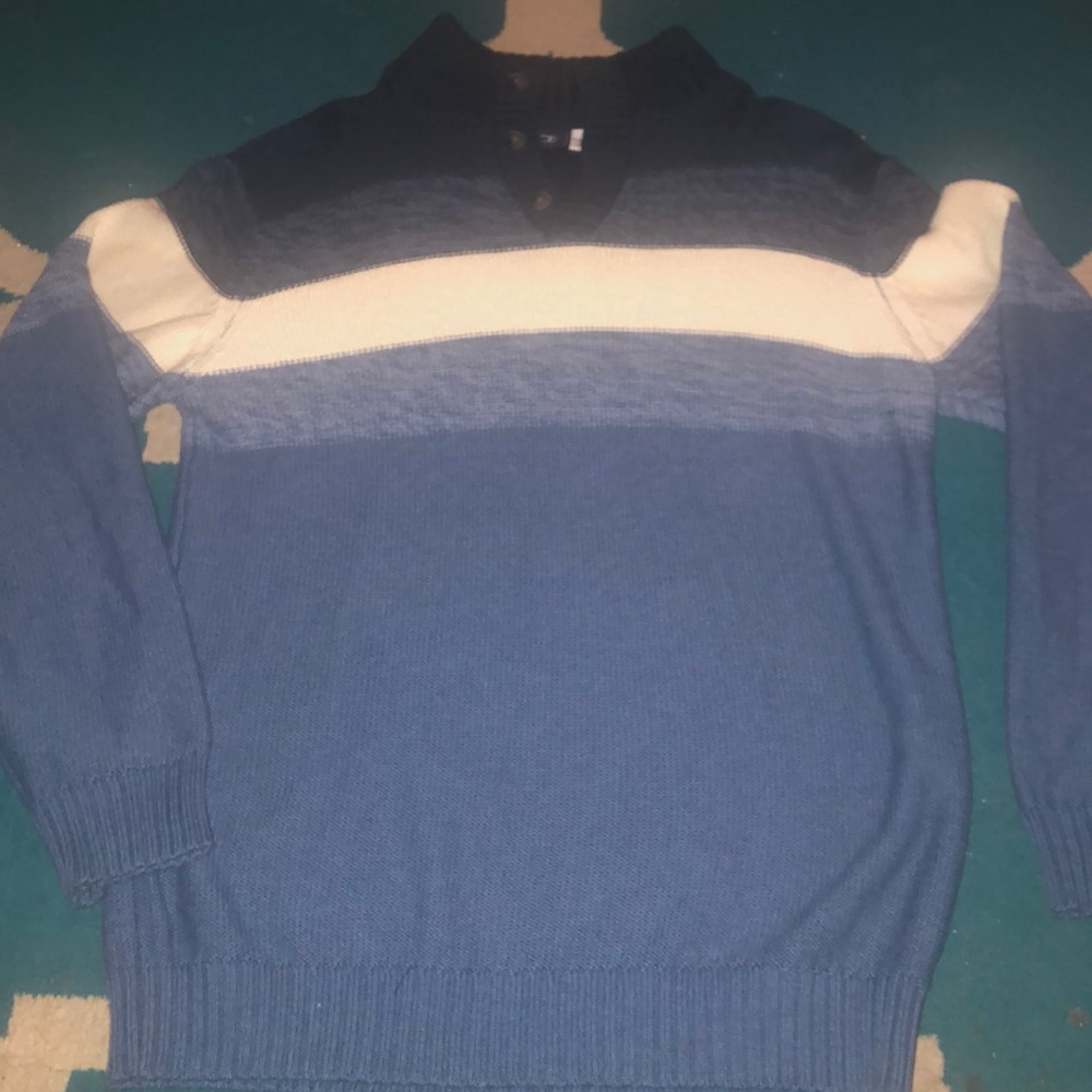 Children’s place blue sweater